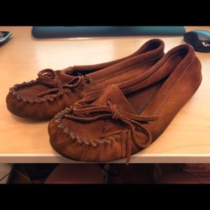 Minnetonka moccasins loafer